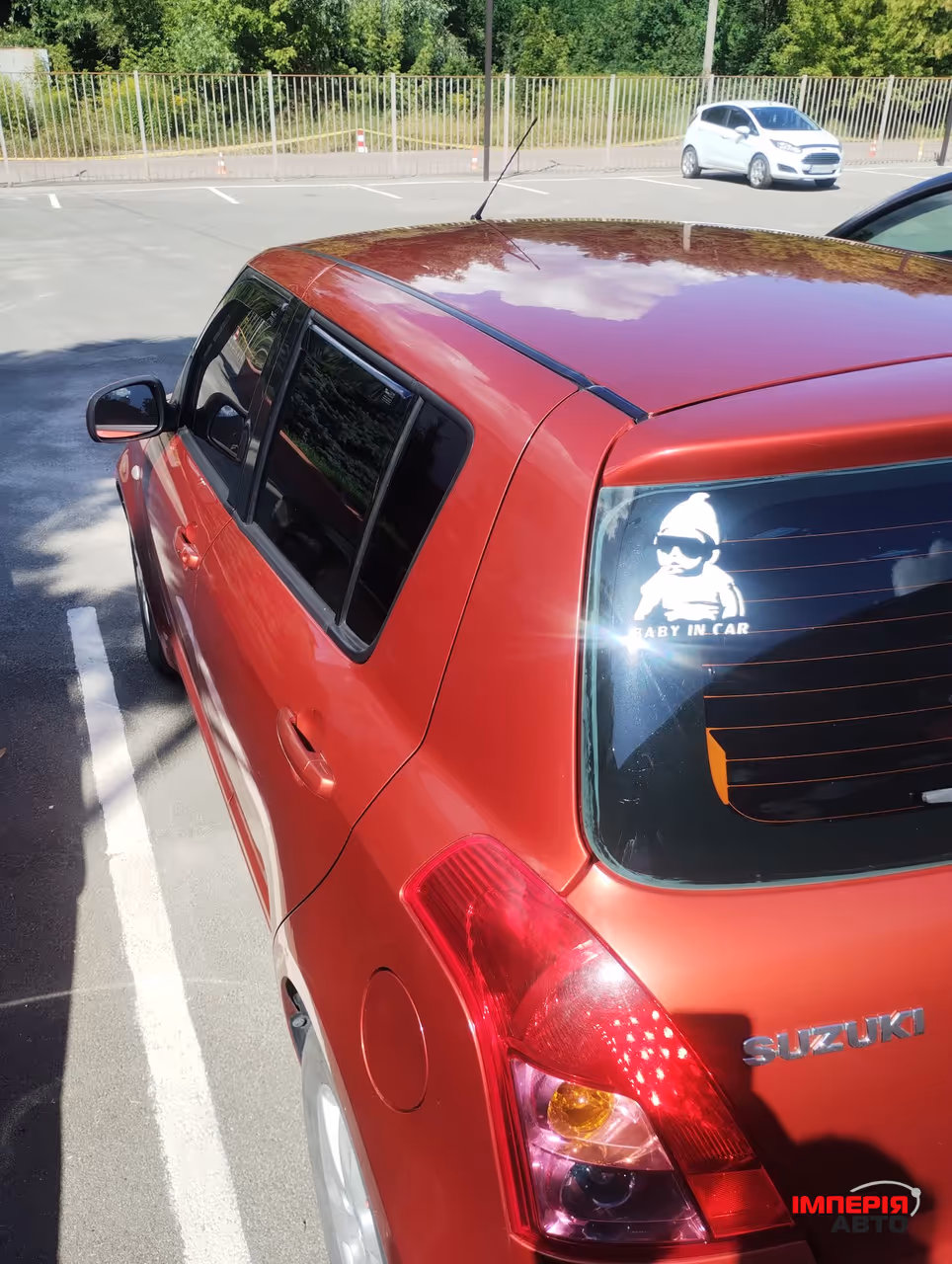 Suzuki Swift - фото 7