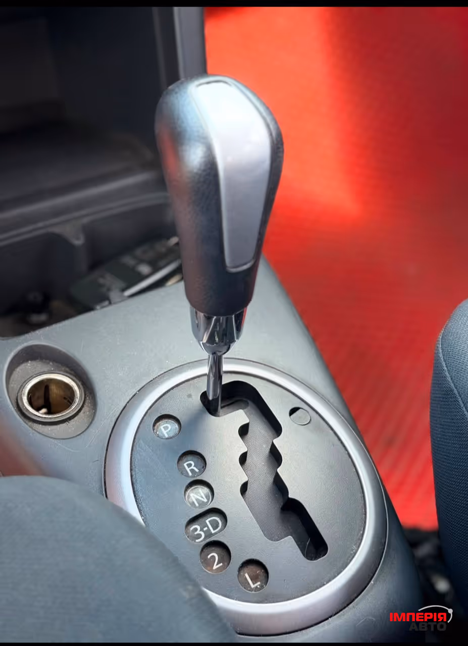 Suzuki Swift - фото 14