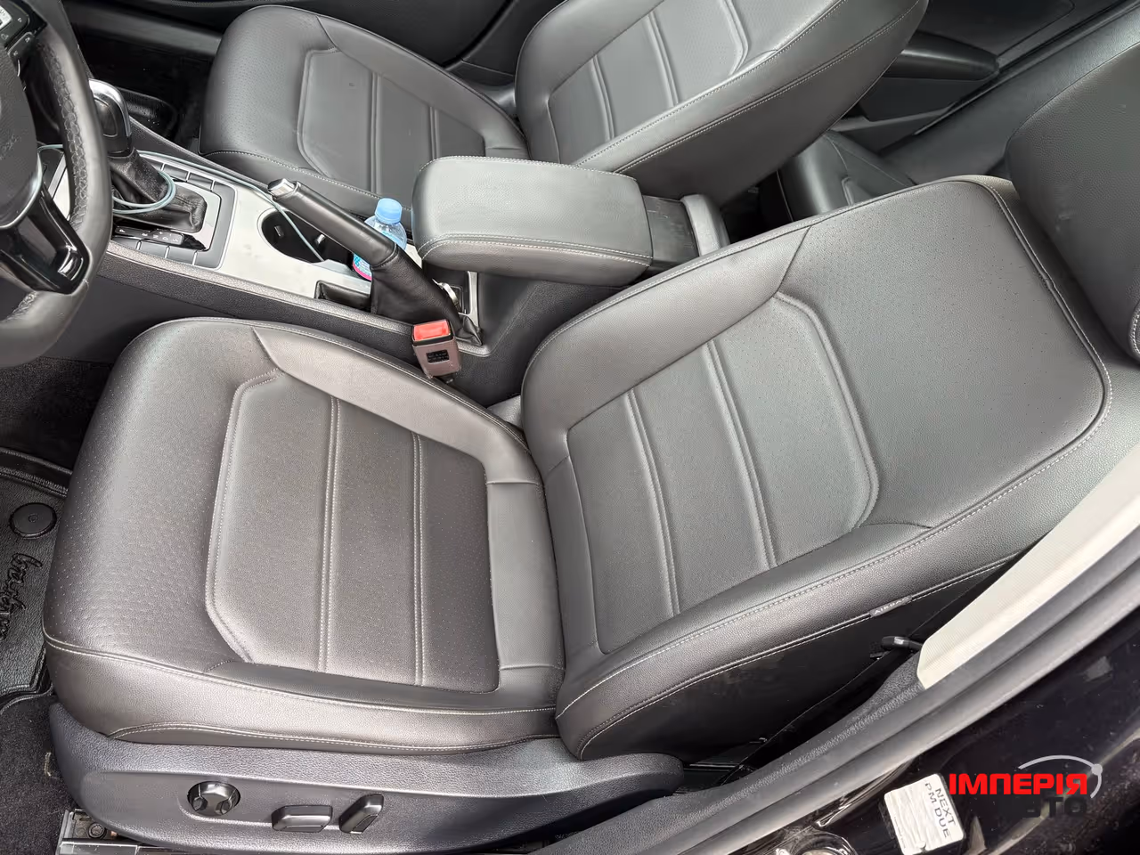 Volkswagen Passat - фото 23