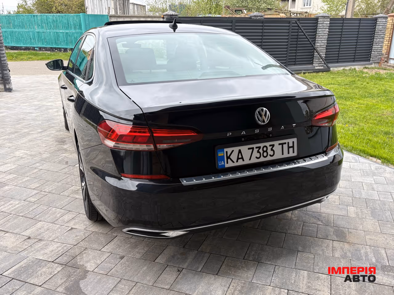 Volkswagen Passat - фото 18