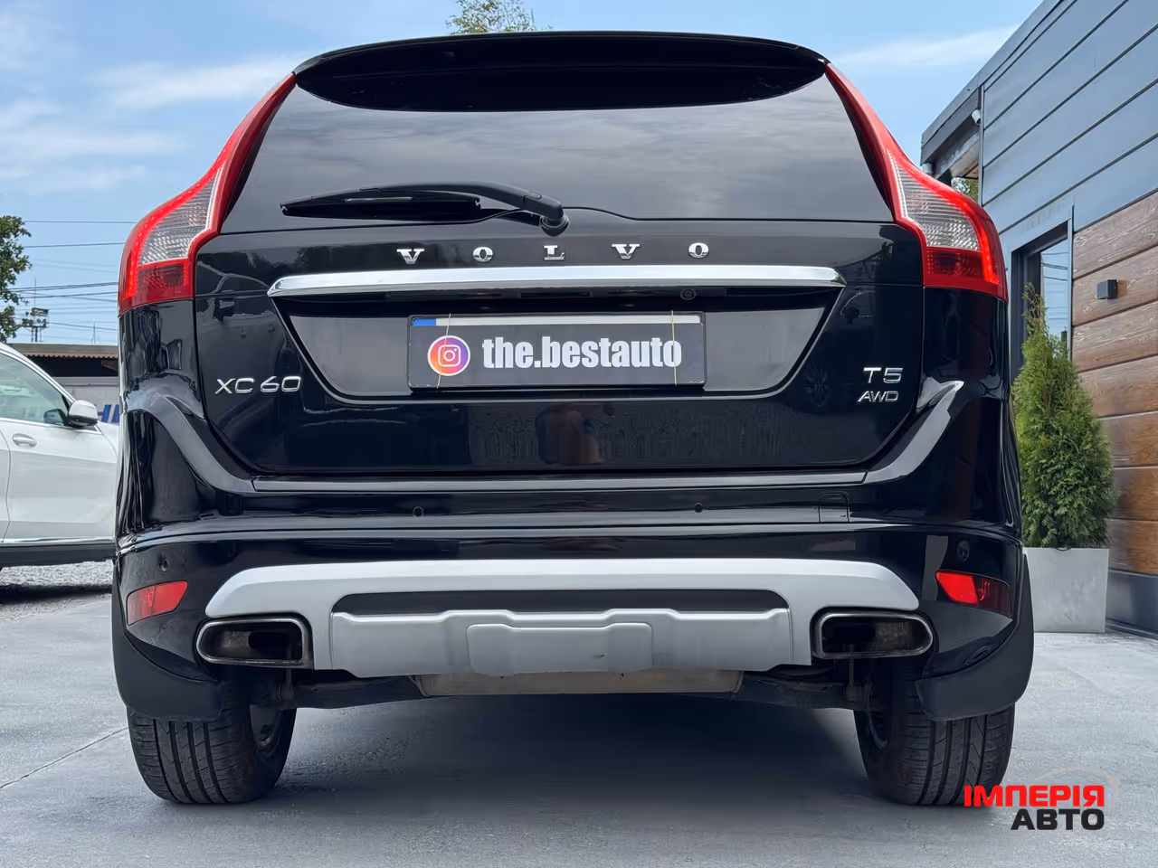 Volvo XC60 - фото 16