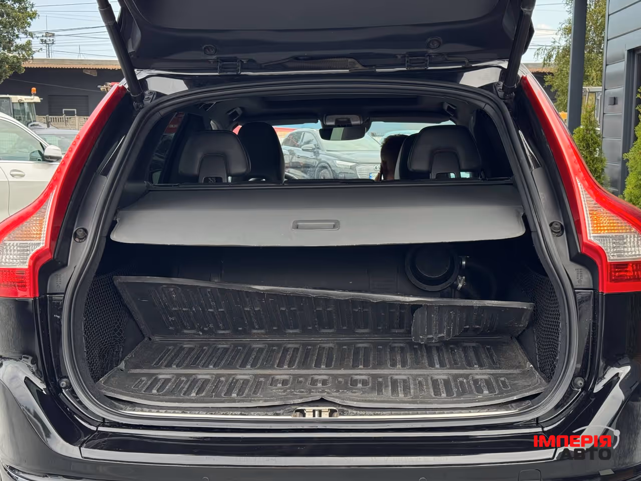 Volvo XC60 - фото 20