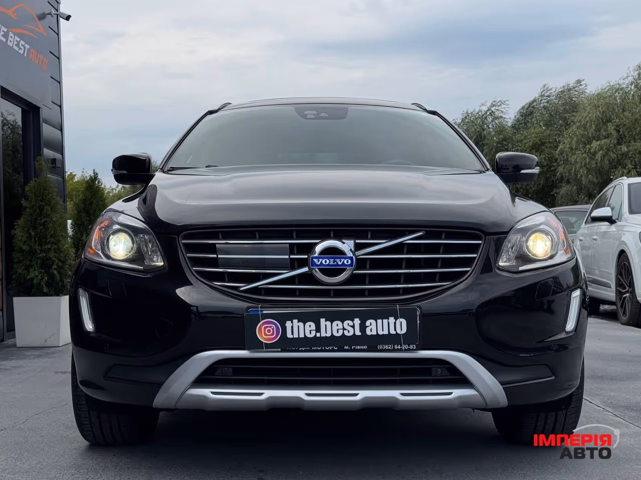 Volvo XC60 - фото 11