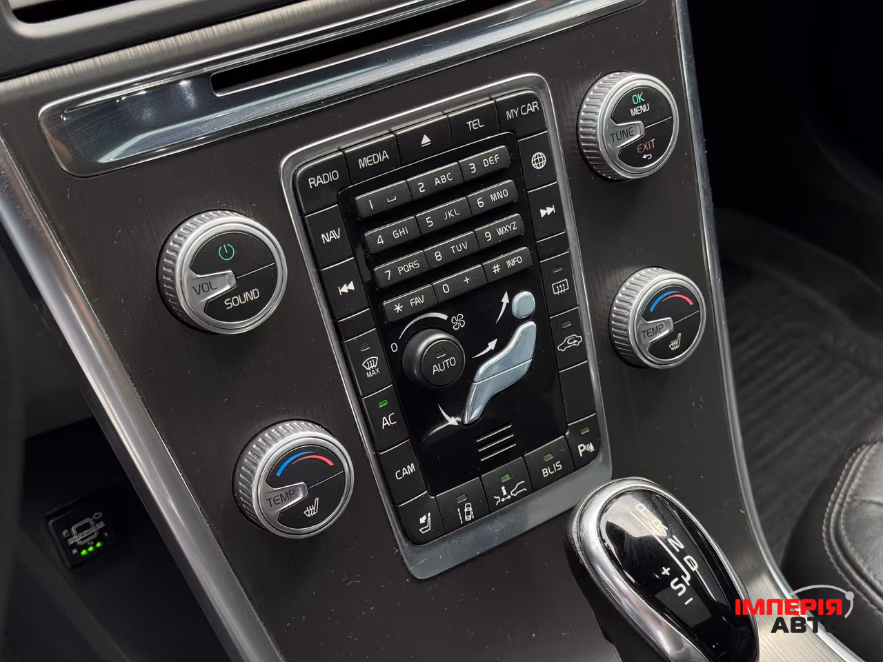 Volvo XC60 - фото 52