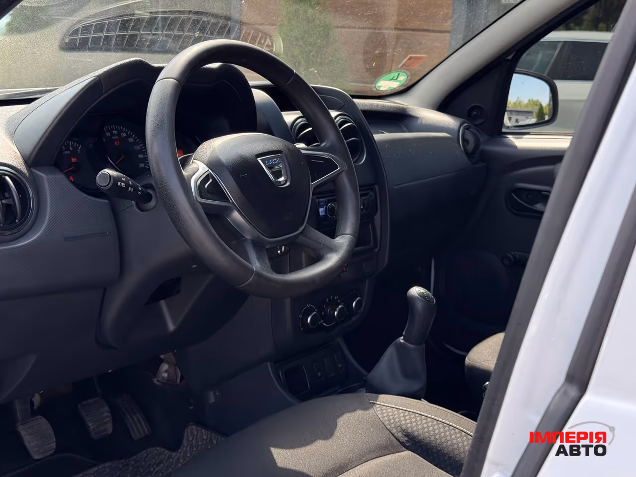 Dacia Duster - фото 25