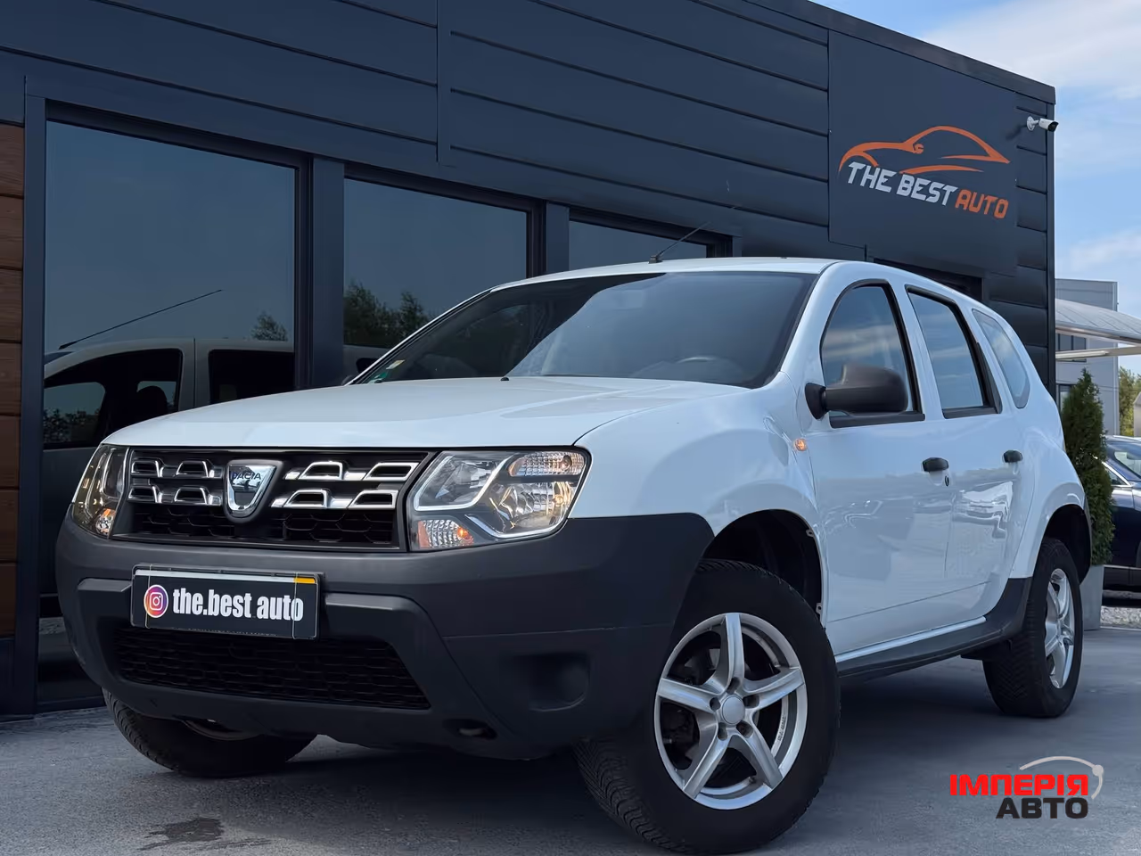 Dacia Duster - фото 1