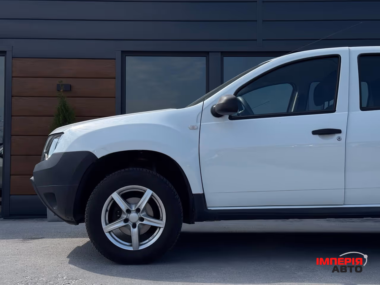 Dacia Duster - фото 14