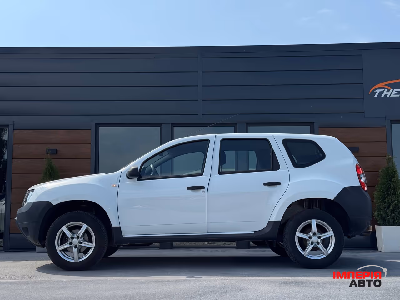 Dacia Duster - фото 13