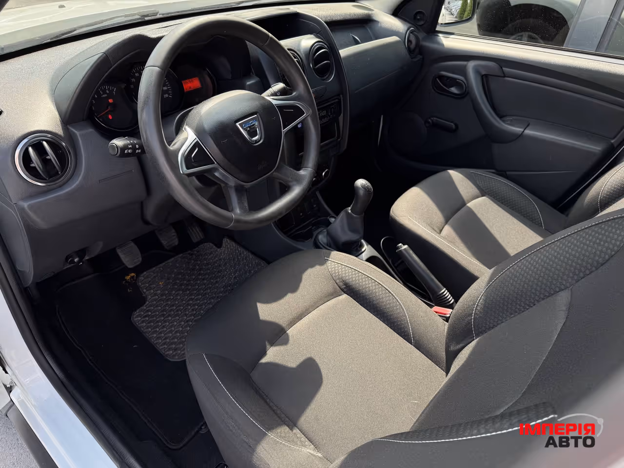 Dacia Duster - фото 26