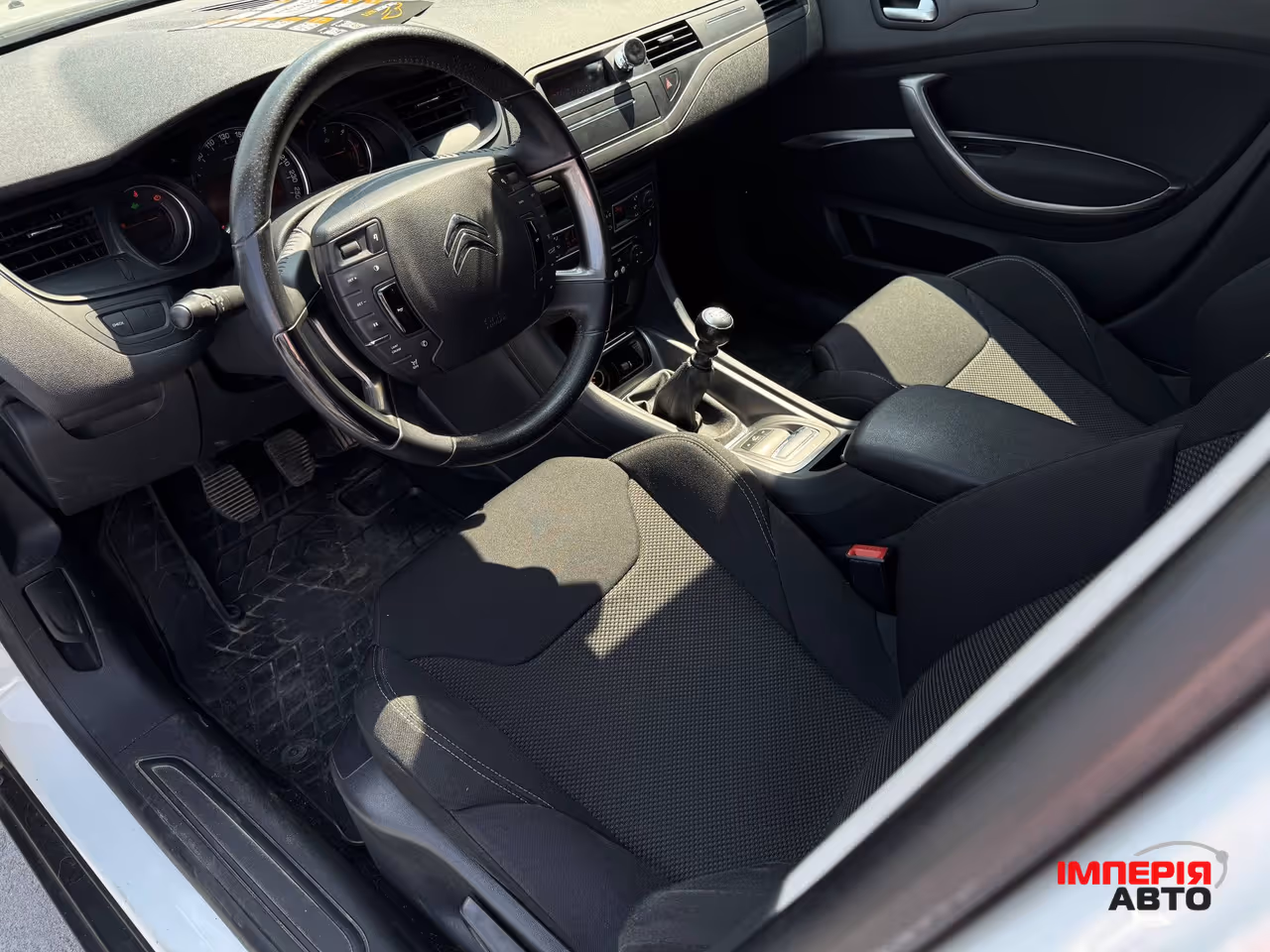 Citroen C5 - фото 22