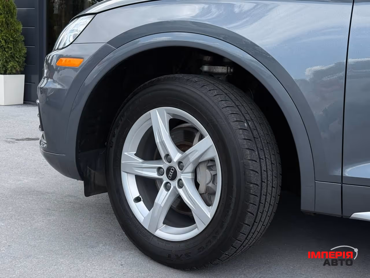 Audi Q5 - фото 5