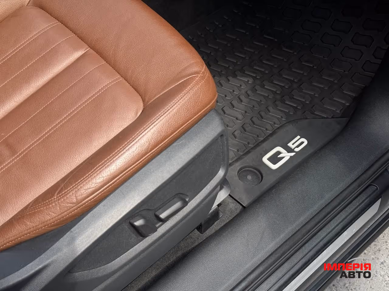 Audi Q5 - фото 45