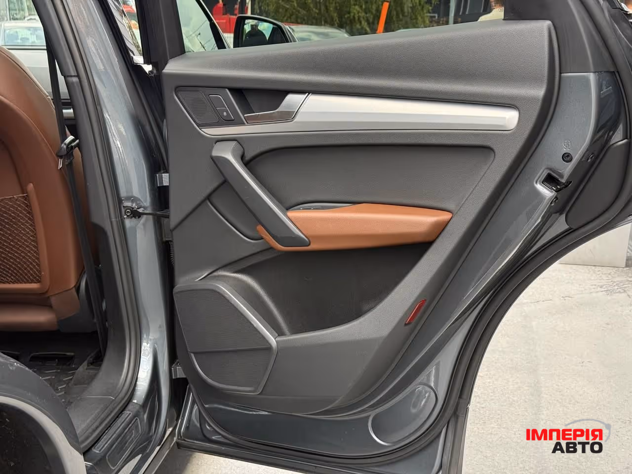 Audi Q5 - фото 42