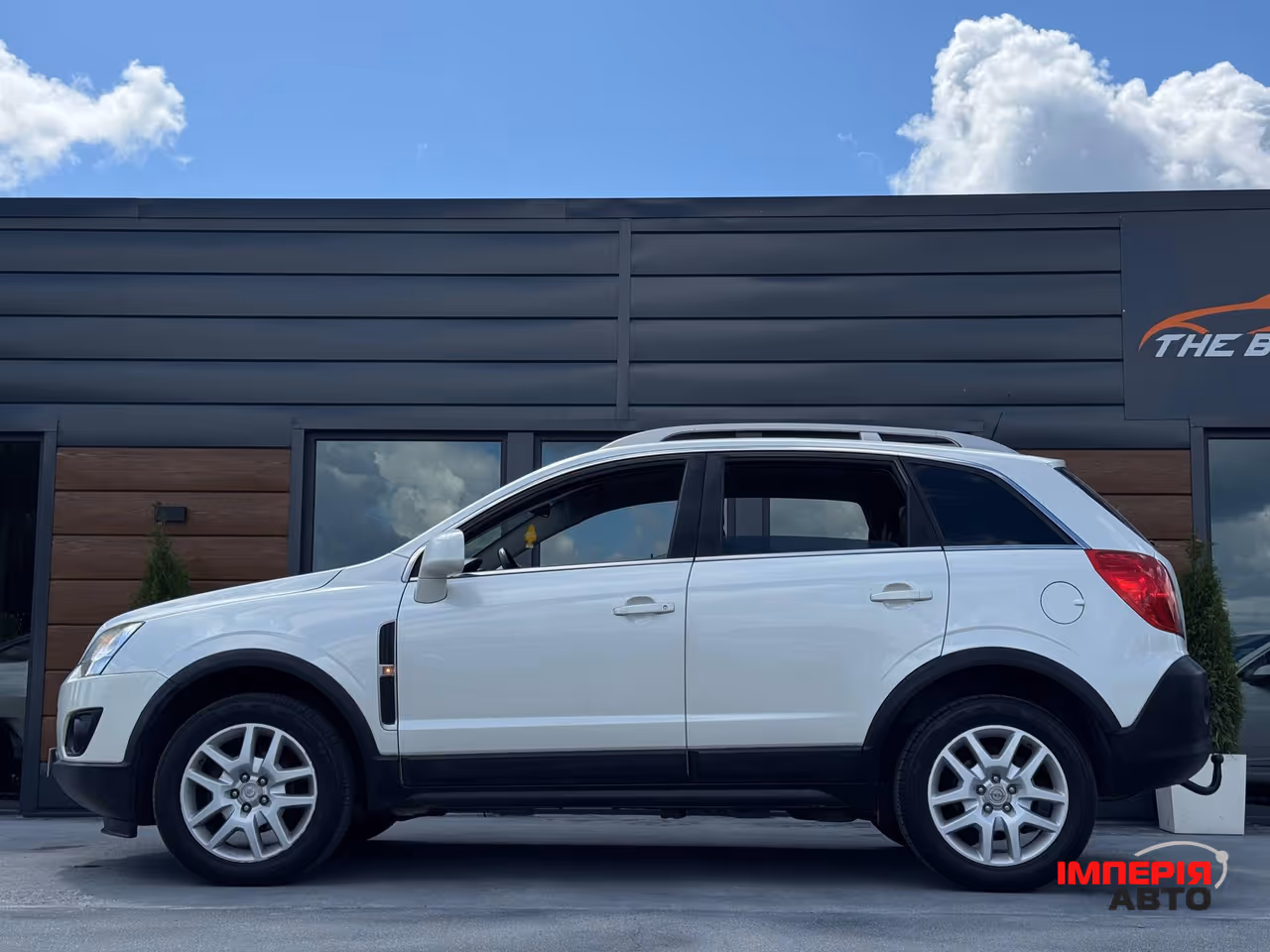 Opel Antara - фото 9