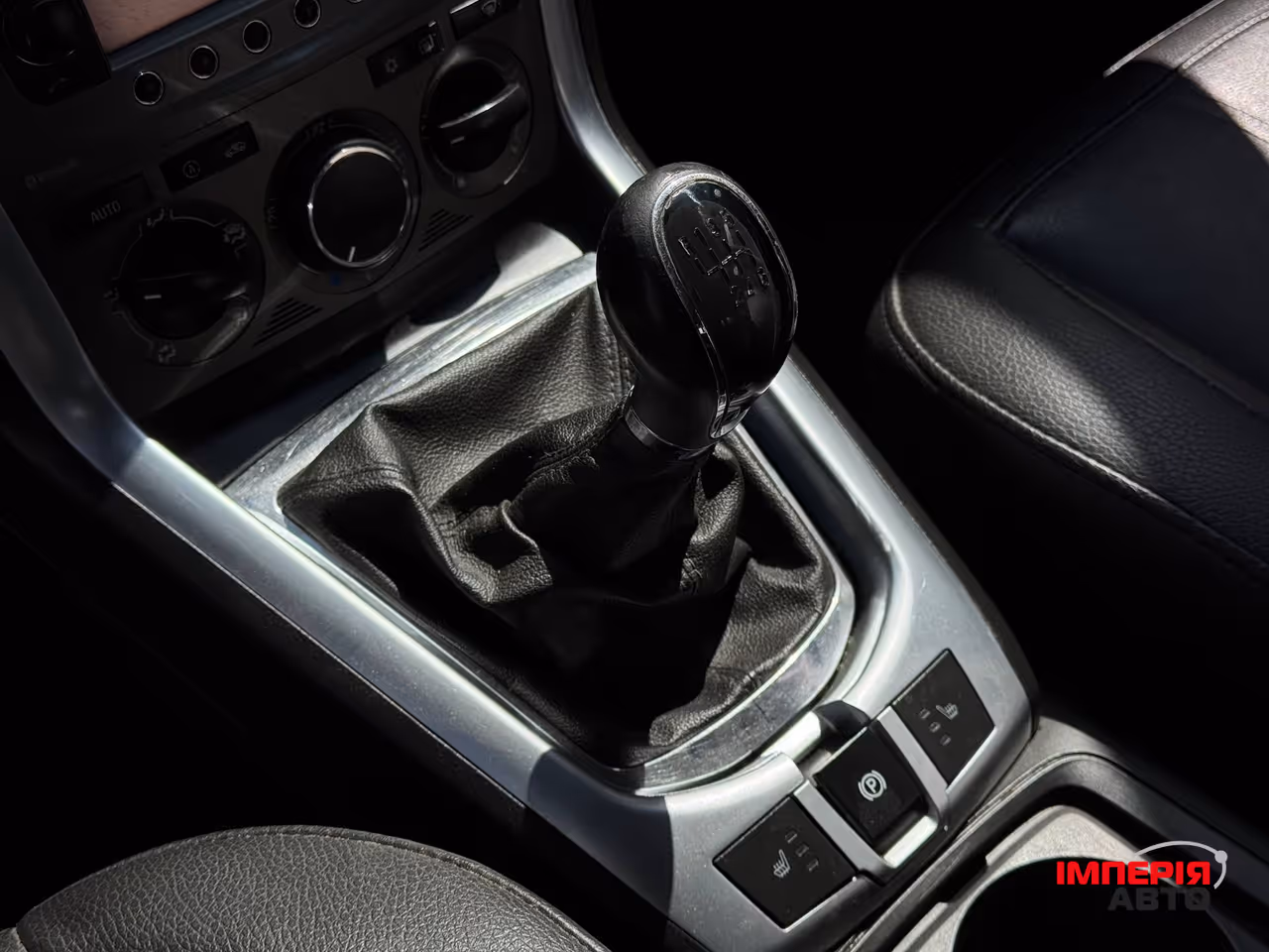 Opel Antara - фото 24