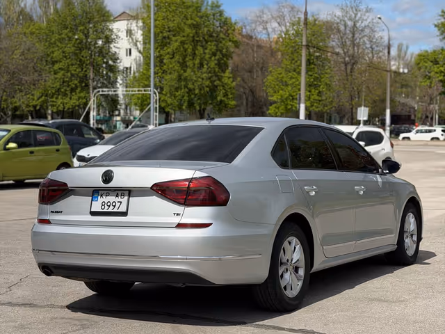 Volkswagen Passat USA/NMS - зображення 5