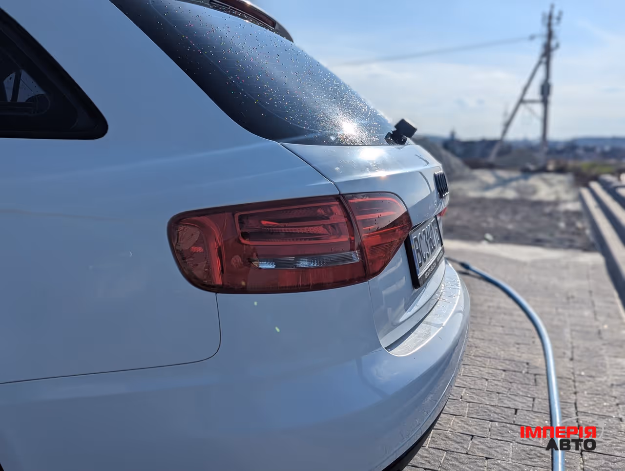 Audi A4 - фото 14