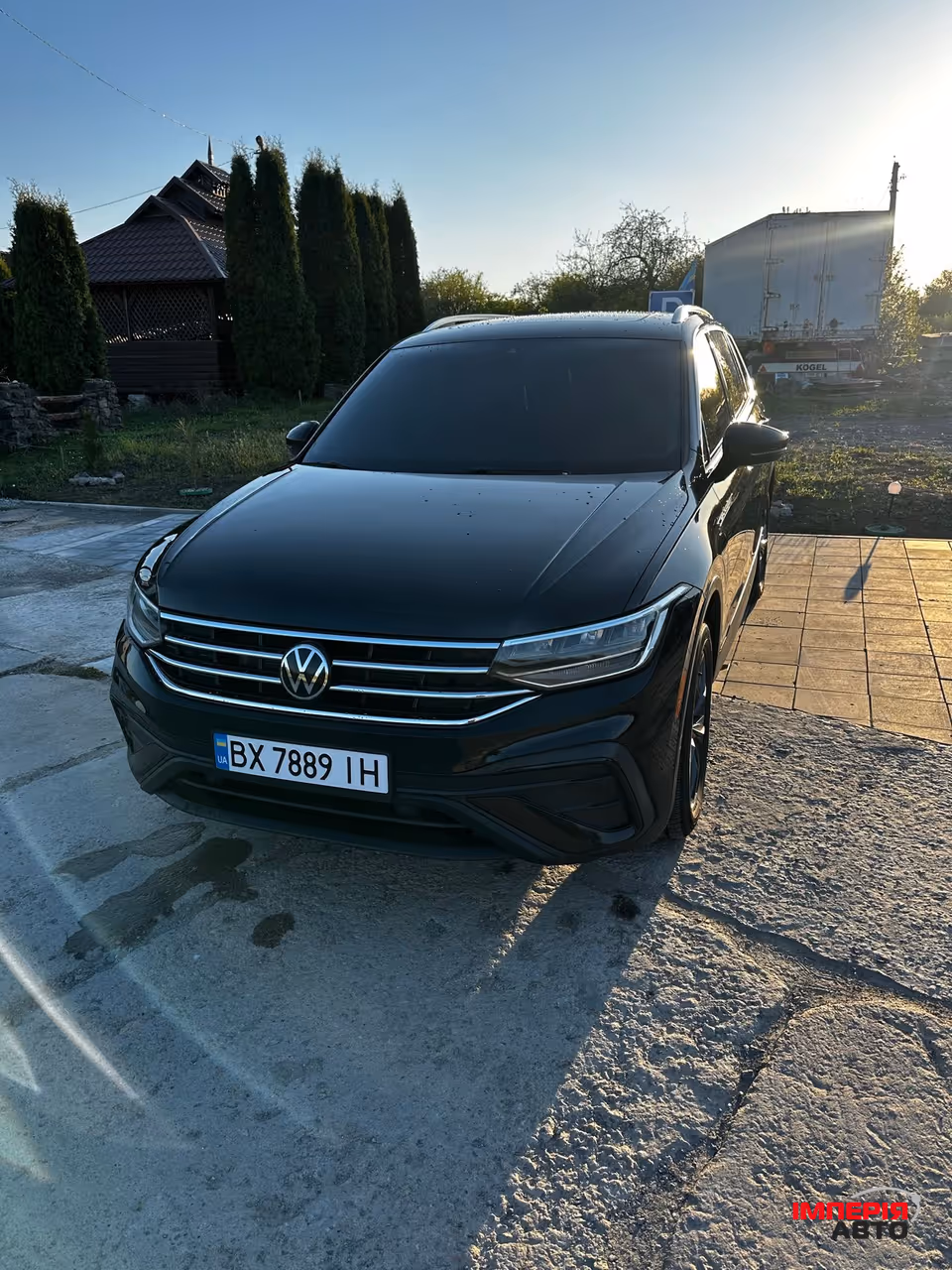 Volkswagen Tiguan R - фото 1