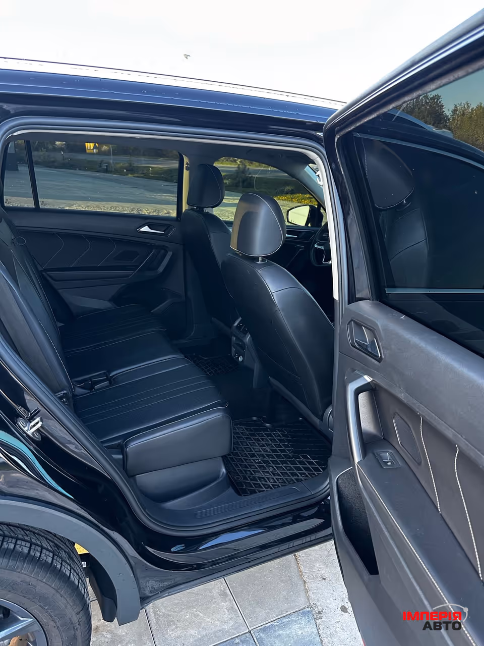 Volkswagen Tiguan R - фото 17