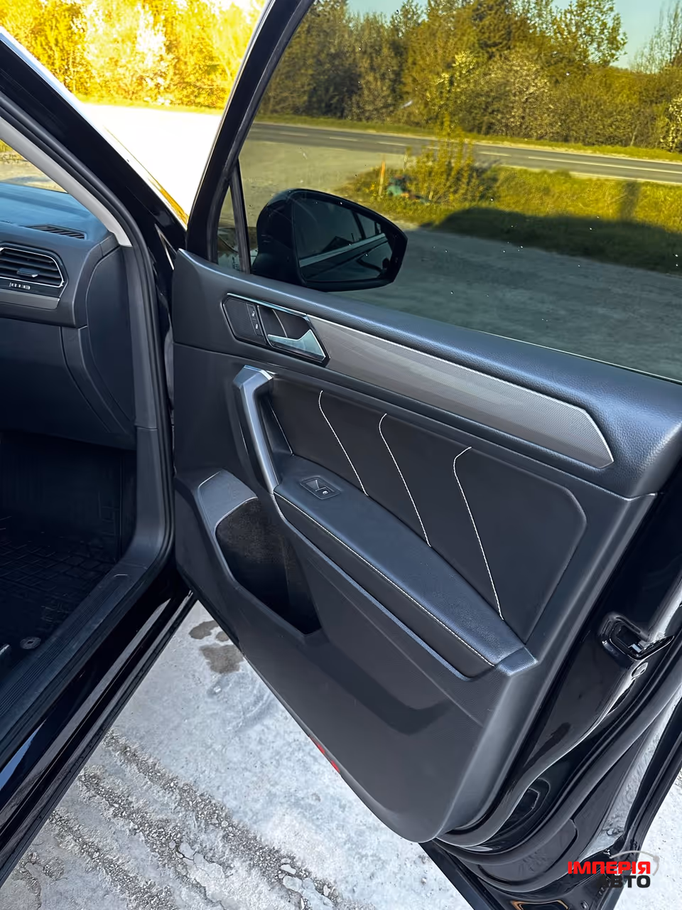 Volkswagen Tiguan R - фото 18