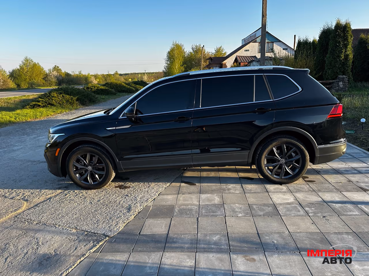 Volkswagen Tiguan R - фото 8
