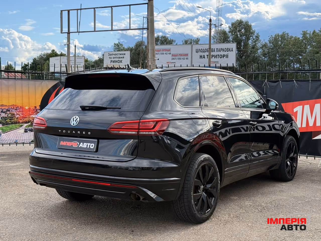 Volkswagen Touareg - фото 4
