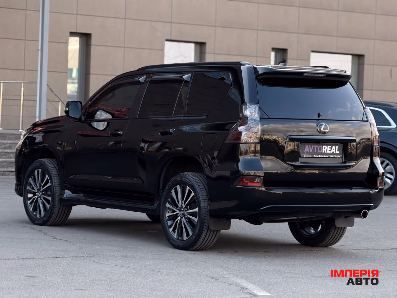Lexus GX - фото 22