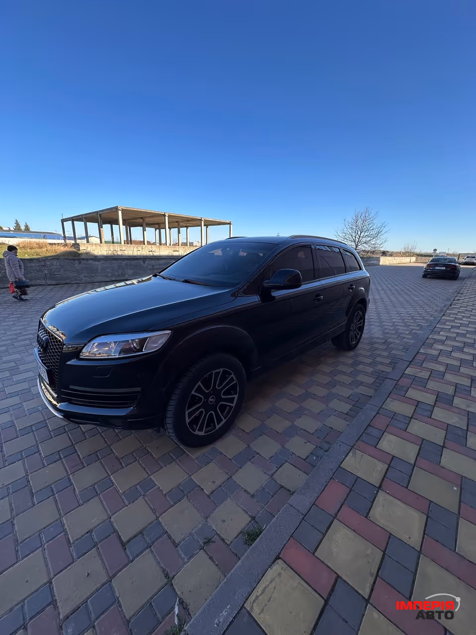 Audi Q7 - фото 14