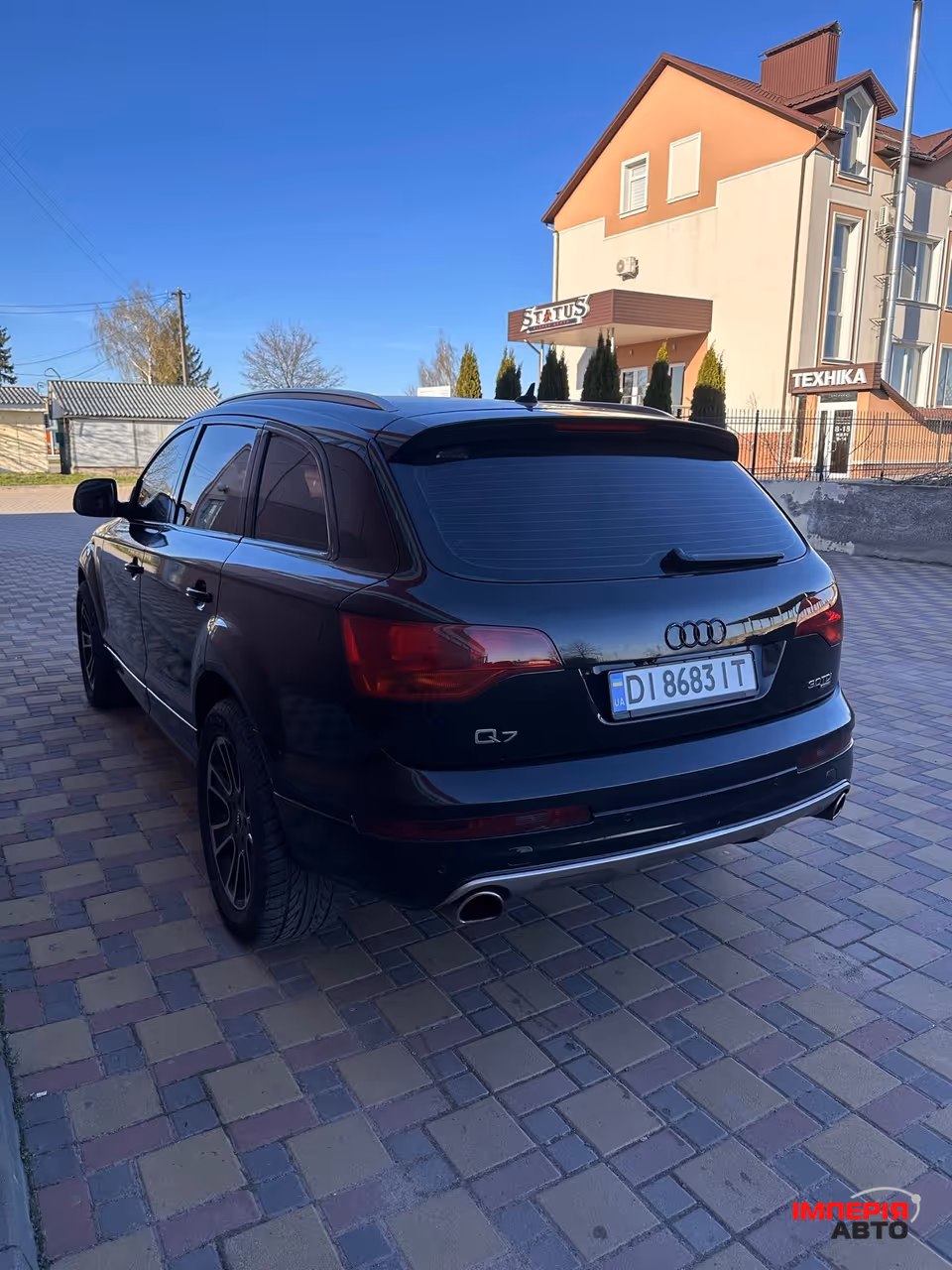 Audi Q7 - фото 6