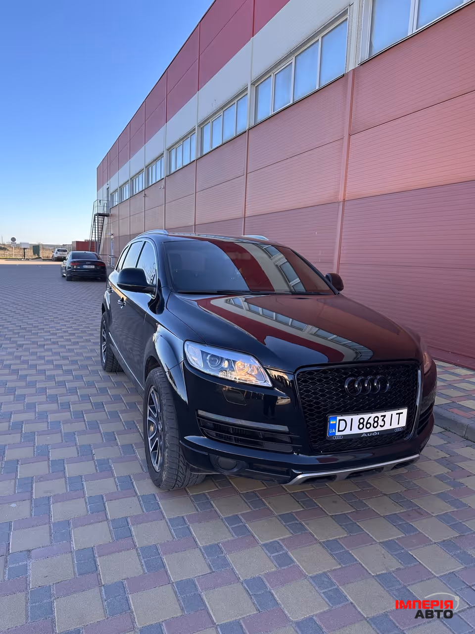 Audi Q7 - фото 2