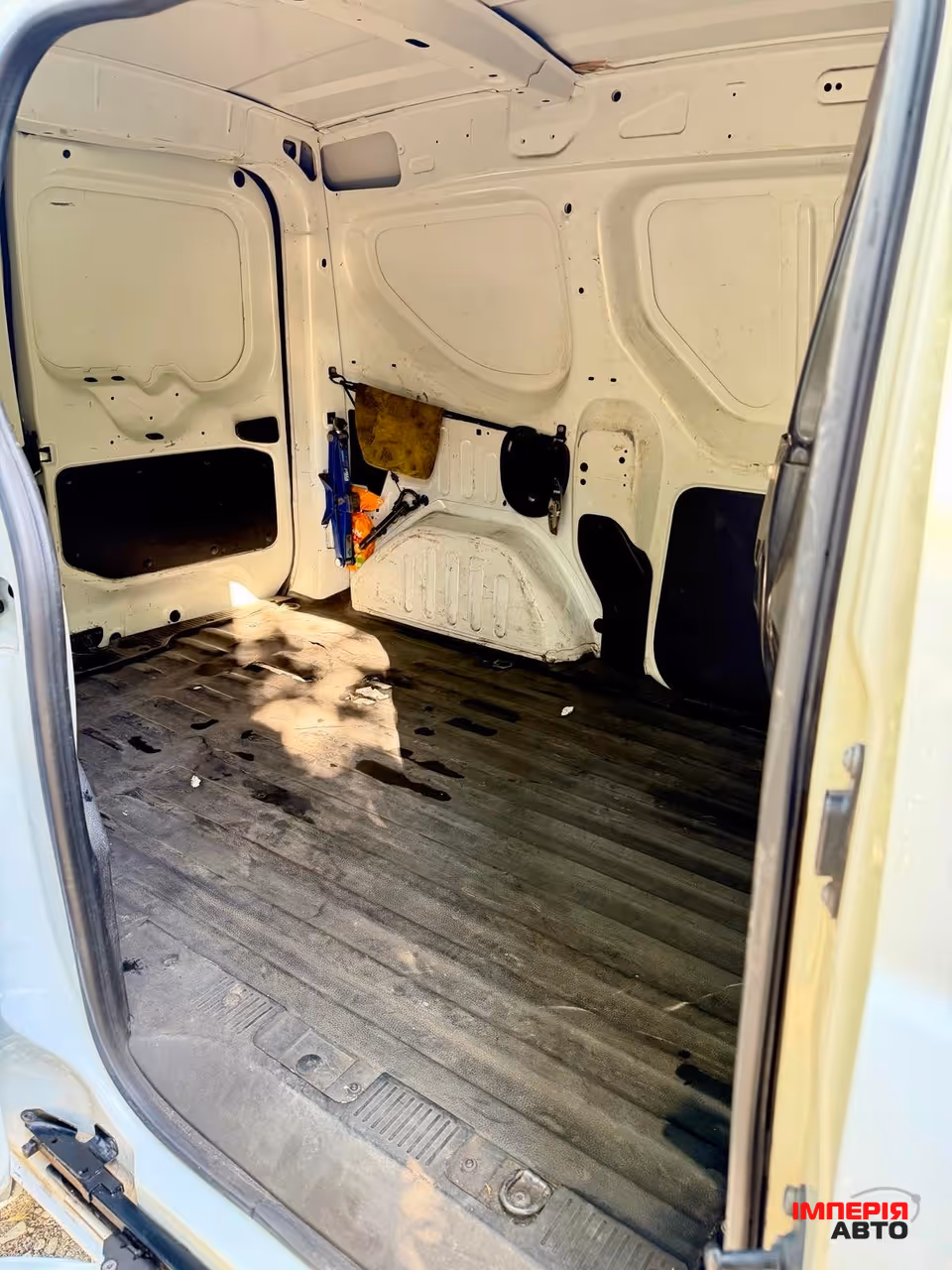 Renault Express - фото 4