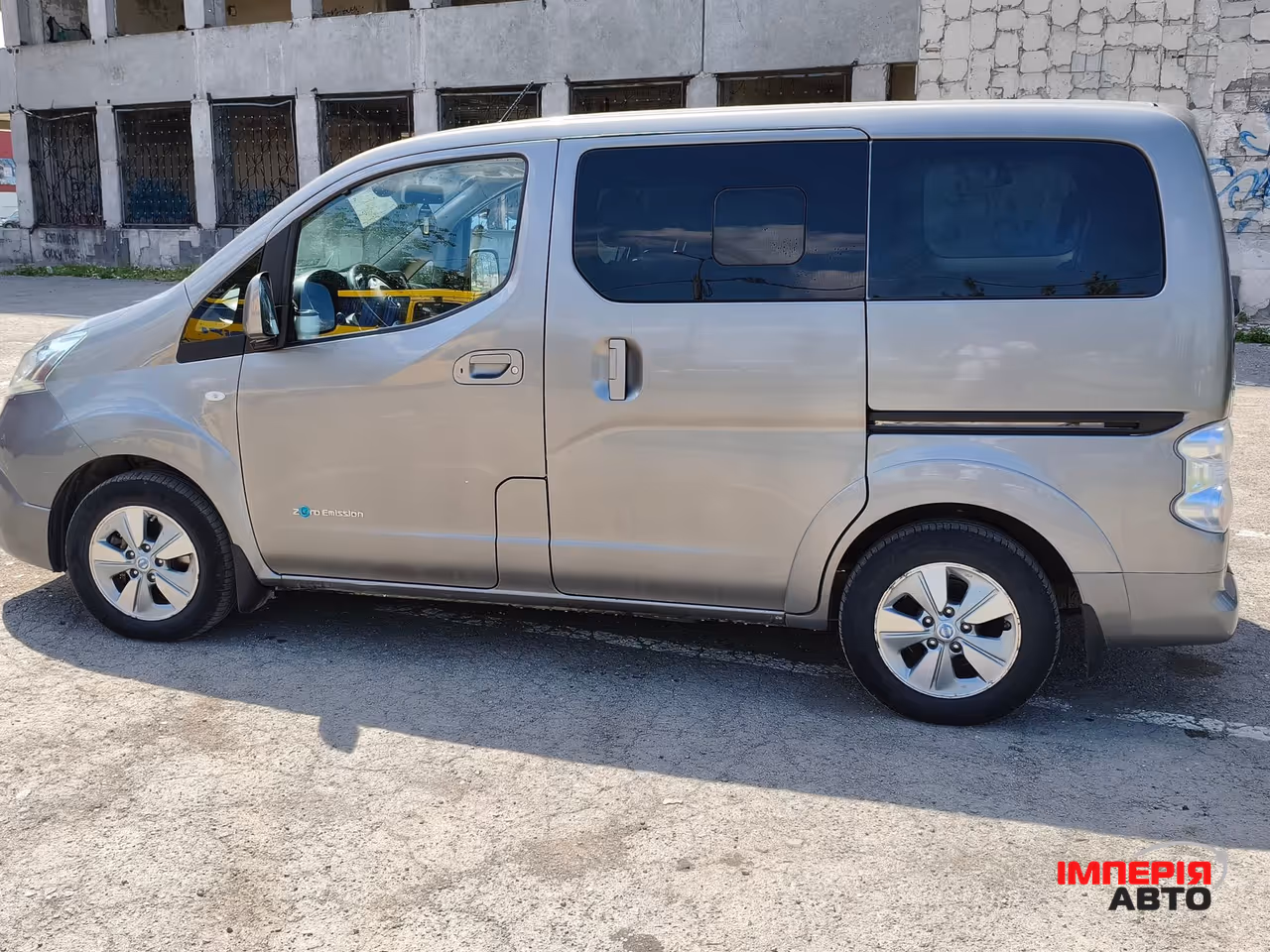 Nissan NV200 - фото 6
