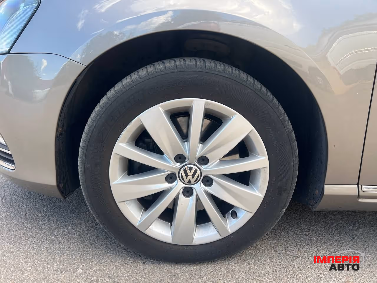 Volkswagen Passat - фото 9