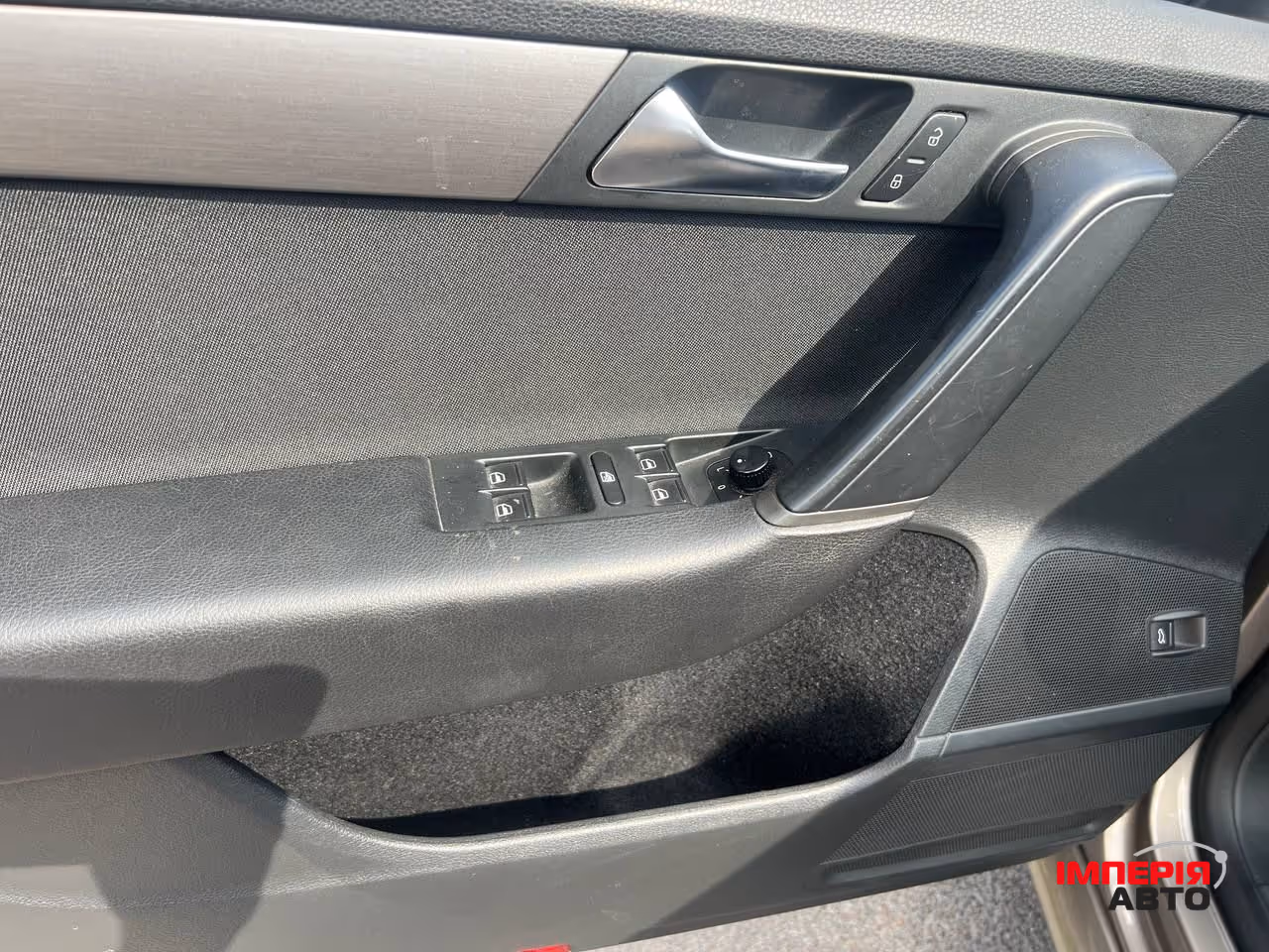 Volkswagen Passat - фото 21