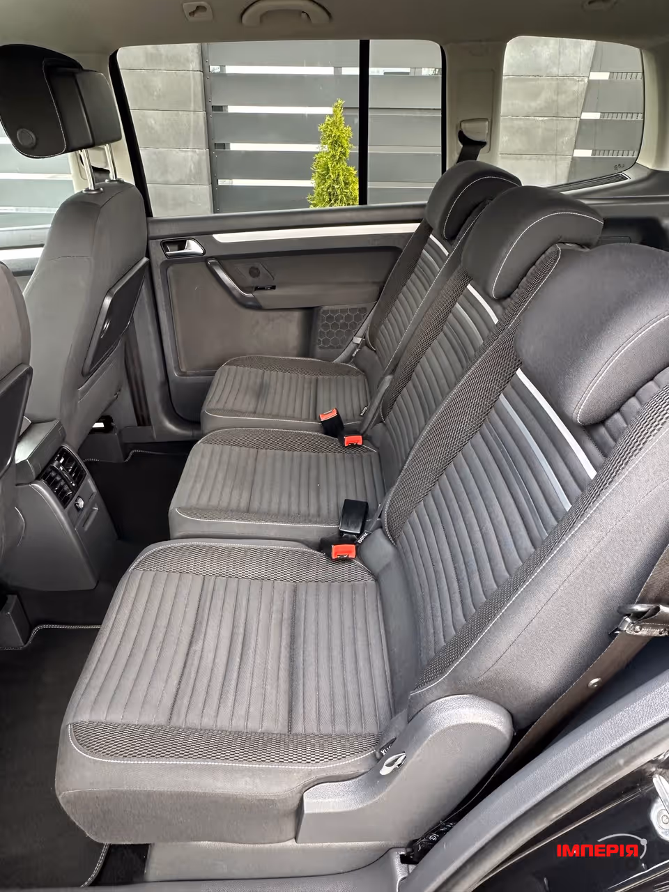 Volkswagen Touran - фото 23