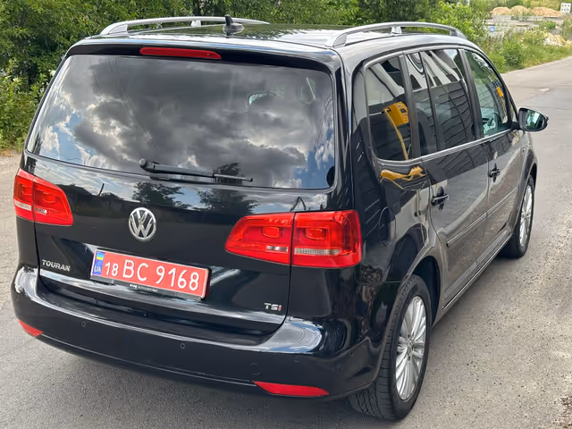 Volkswagen Touran - зображення 5