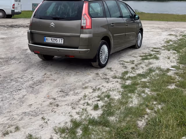 Citroen C4 Picasso - зображення 4