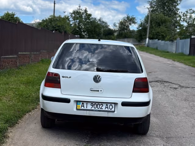 Volkswagen Golf - зображення 5