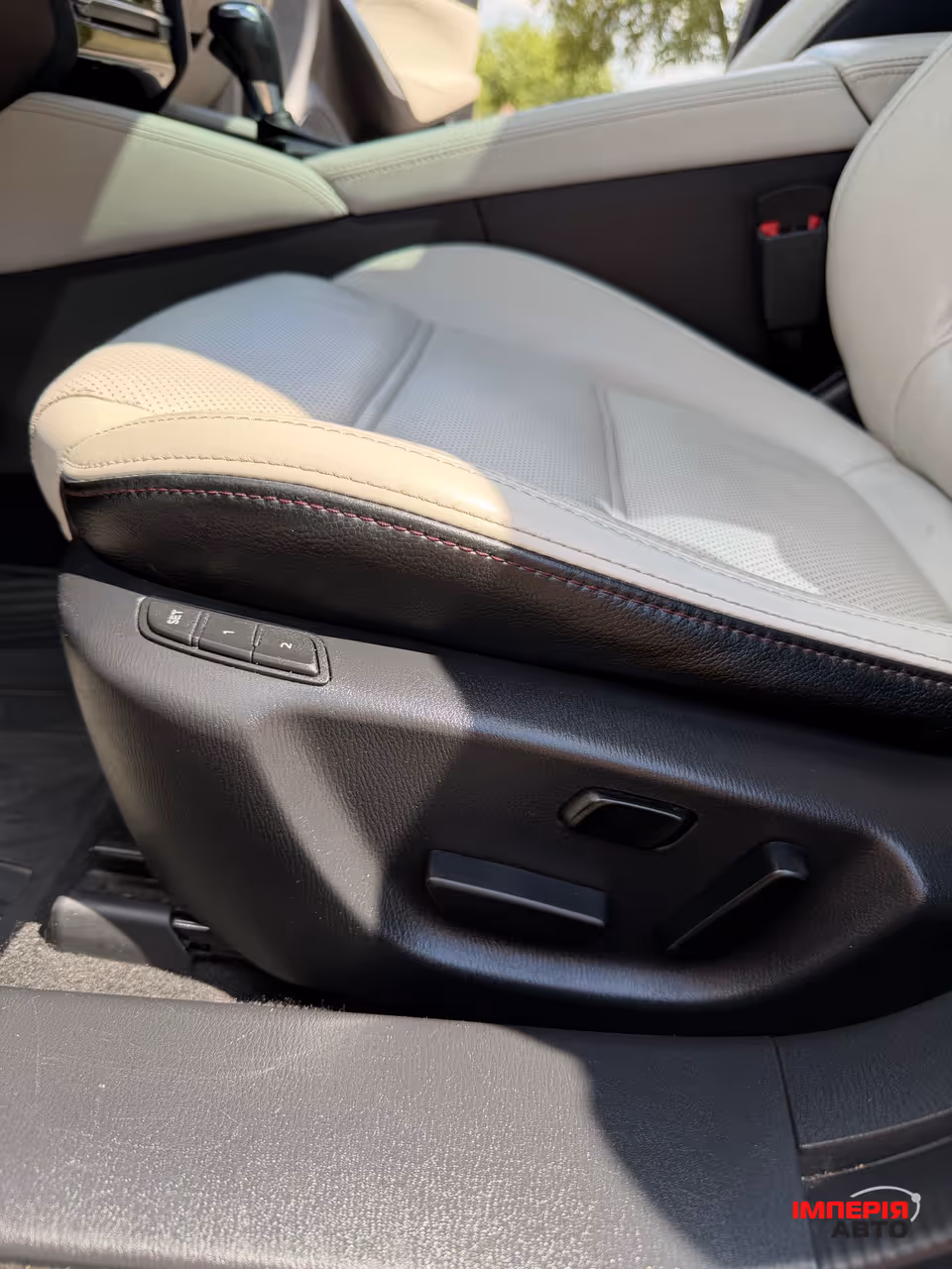Mazda 6 - фото 12