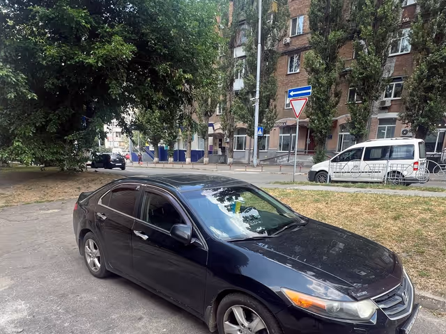 Honda Accord - зображення 1