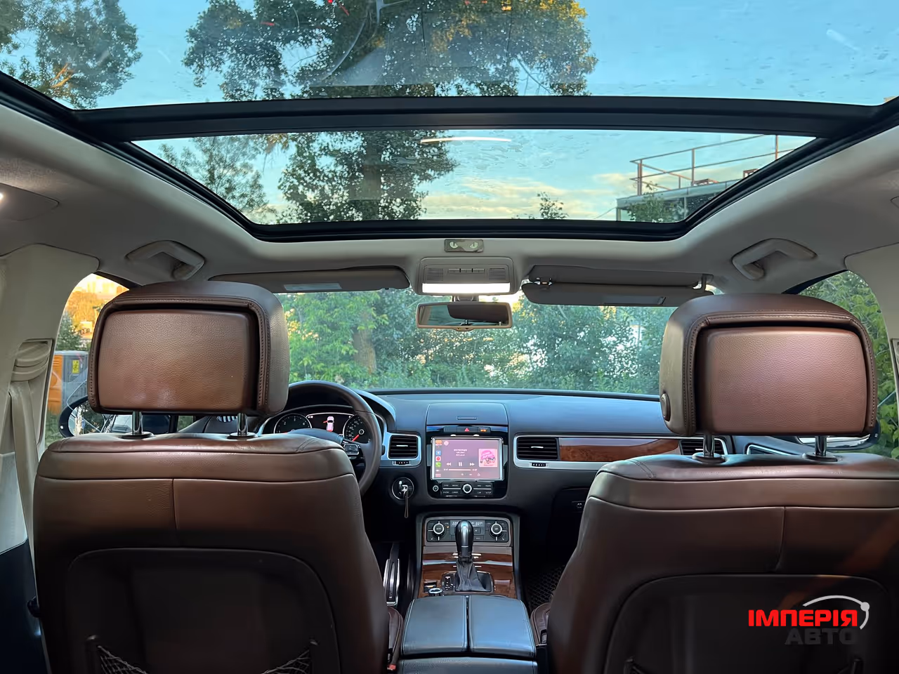 Volkswagen Touareg - фото 12