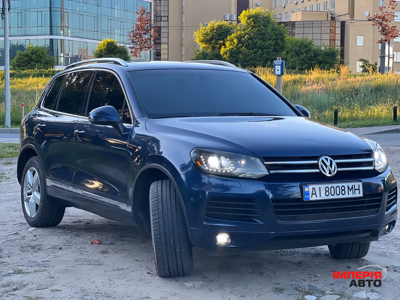 Volkswagen Touareg - фото 7