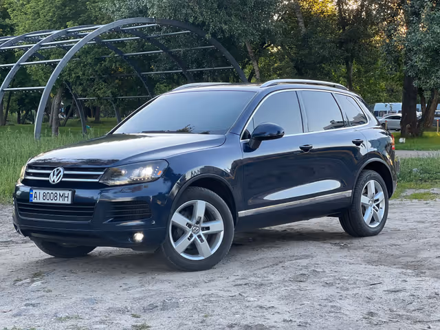 Volkswagen Touareg - зображення 1