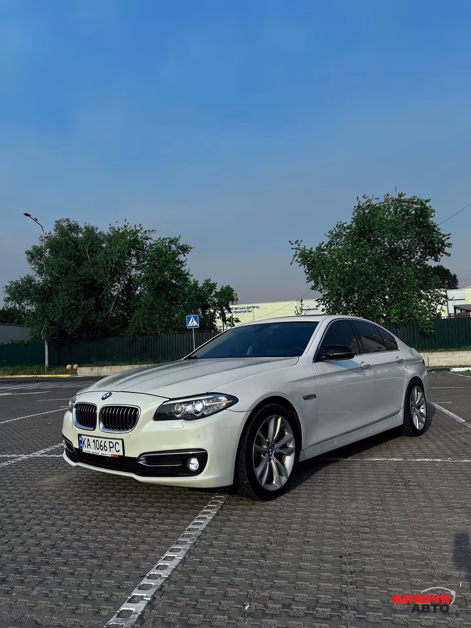 BMW 5 серії - фото 1