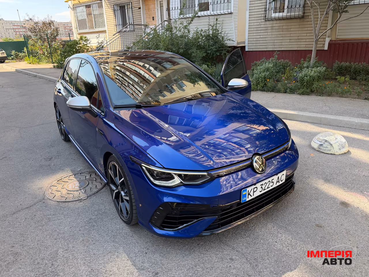 Volkswagen Golf R - фото 4