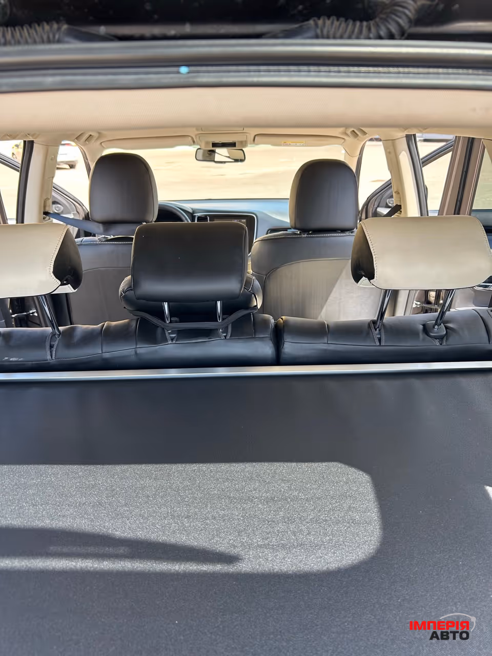Mitsubishi Outlander - фото 9