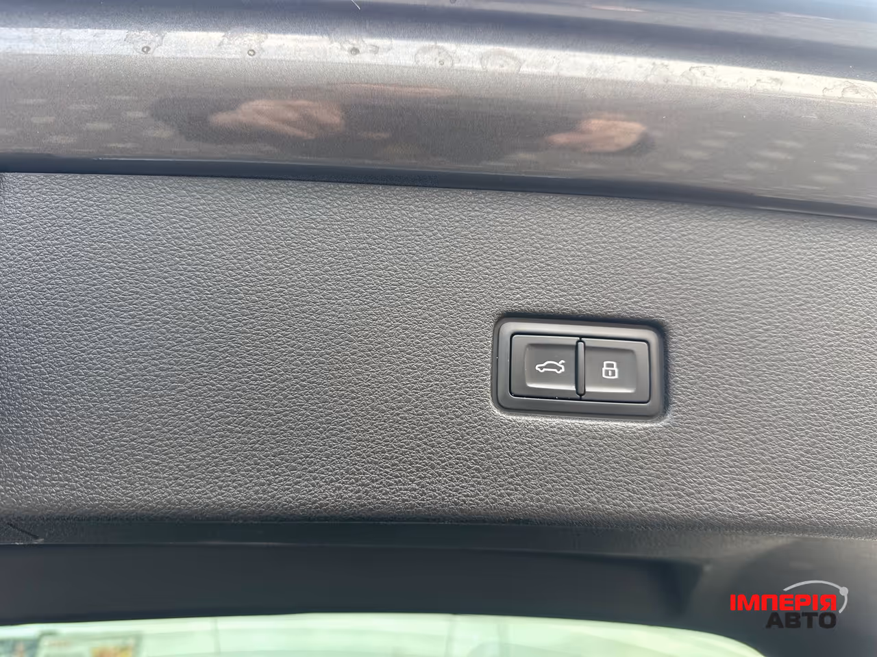 Audi Q8 - фото 13
