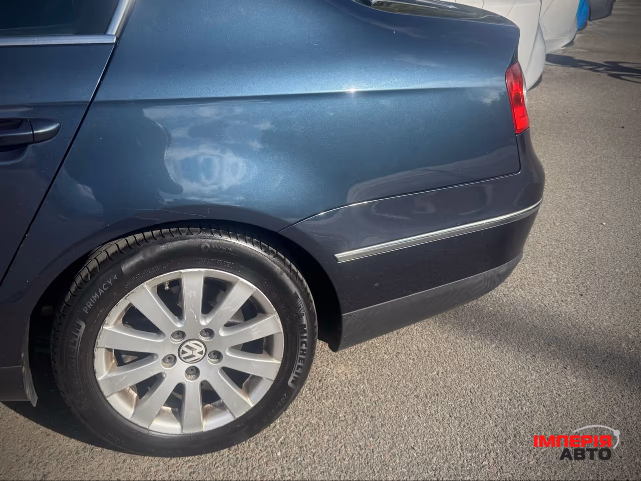 Volkswagen Passat - фото 4