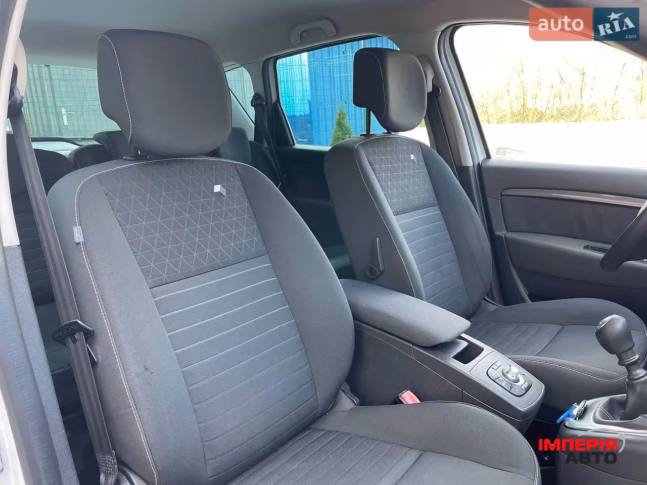 Renault Scenic - фото 39