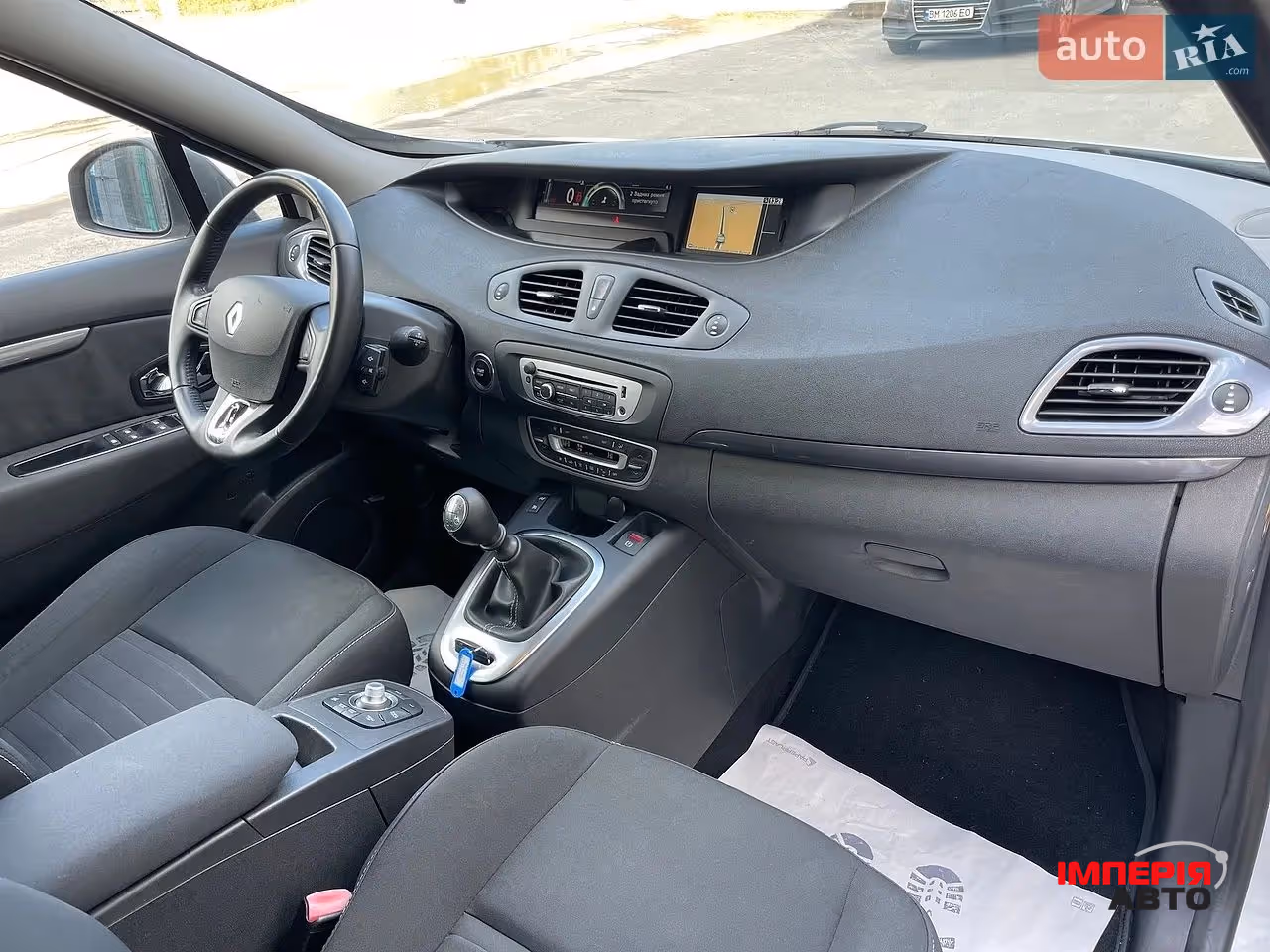 Renault Scenic - фото 38